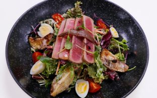 Seared Bluefin Tuna Salad Niçoise