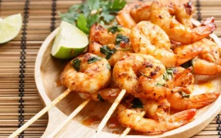 BBQ prawns with Sriracha, Lime and Coriander