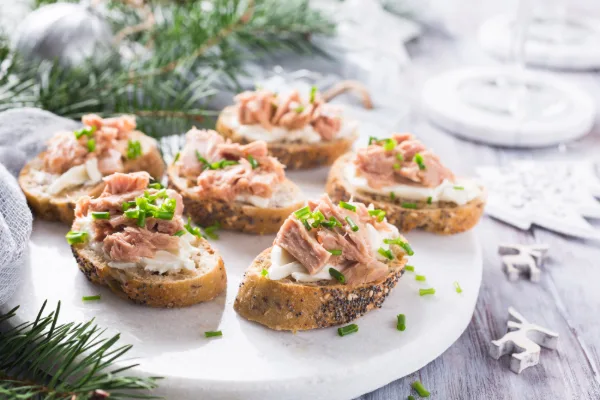 Christmas Party Canape Seared Bluefin Tuna Bites on Sourdough Toast